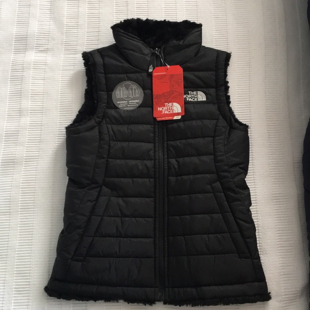 The North Face Girls Reversible Mossbud Vest NWT